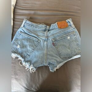 Levi Jean Shorts